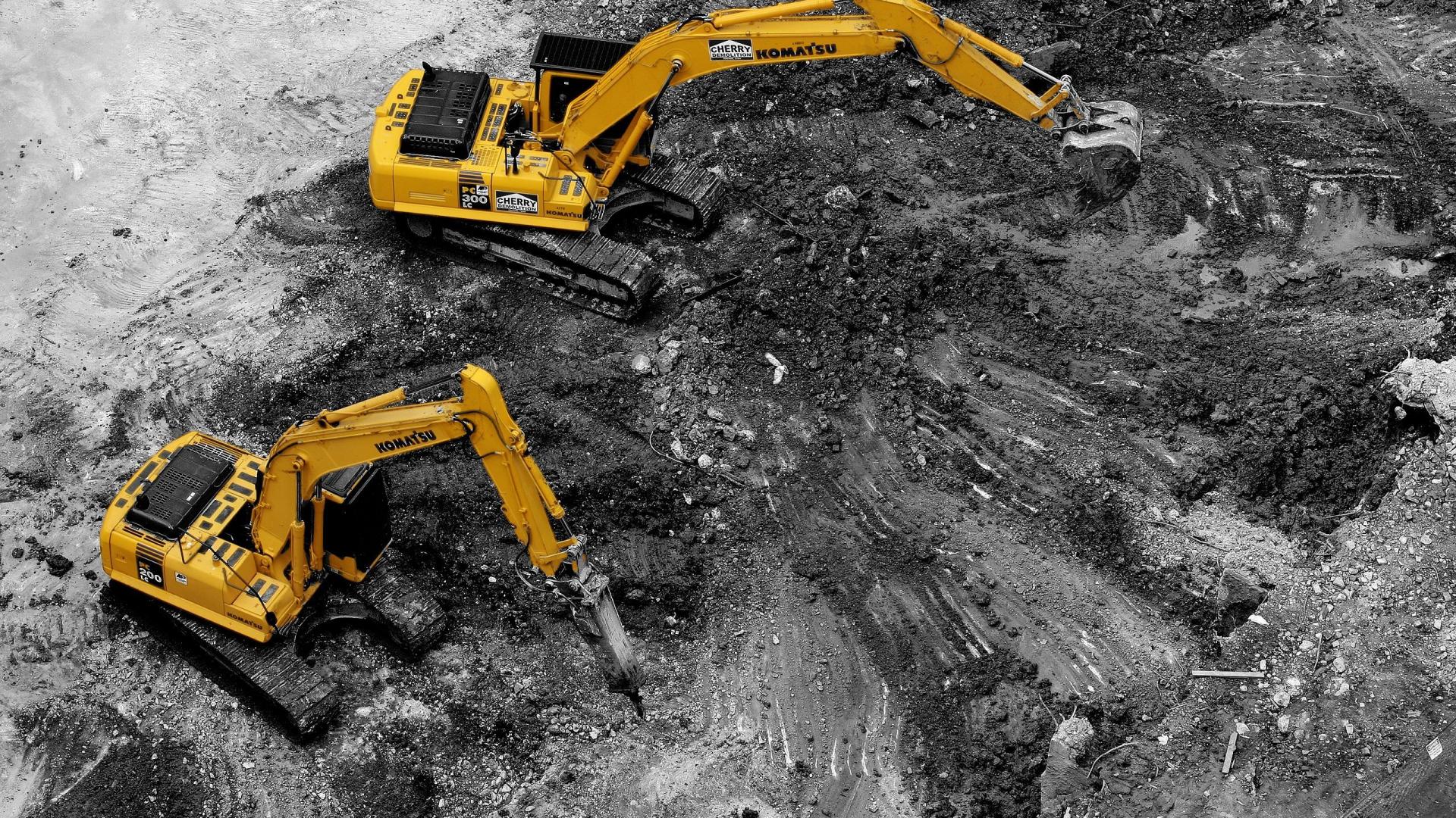 Запасные части и ремонт Komatsu